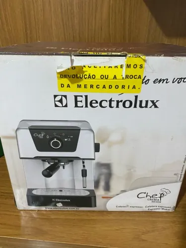 Cafeteira Crema Silver Electrolux