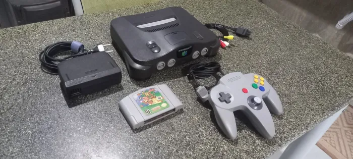 Nintendp 64 original e impecável + Super Mario 64 original