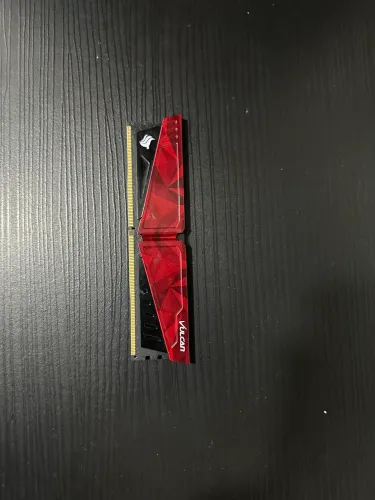 MEMORIA RAM 8 GB 3200hz ddr4 vulcan