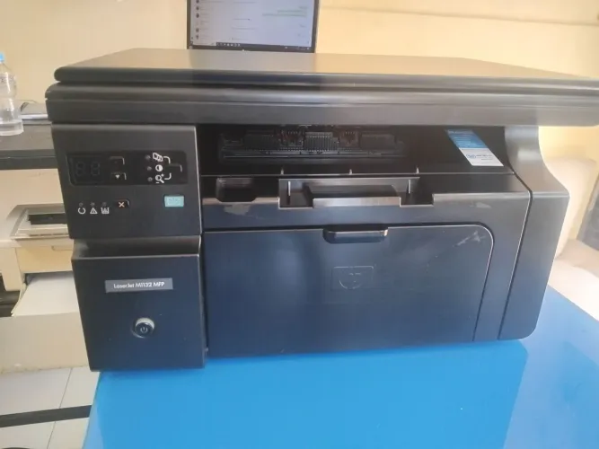HP laserjet M1132 MFP