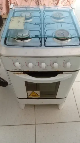 VENDO FOGÃO 4 BOCAS