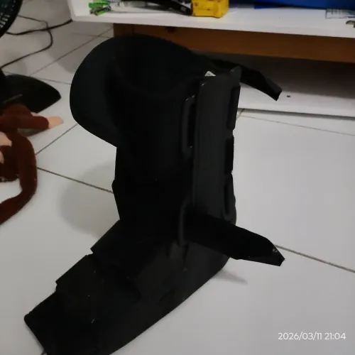 Bota pós cirúrgica