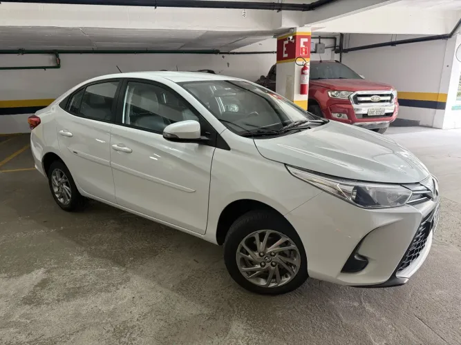 Toyota Yaris XS Sedan 1.5 Flex 16V 4P Aut. 2025