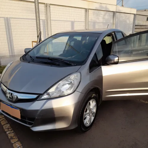 Honda Fit LX 1.4/ 1.4 Flex 8v/16v 5P Aut. 2013