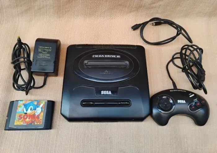 Mega Drive 3 Tectoy Com Um Controle Um Jogo - Leia Descrição