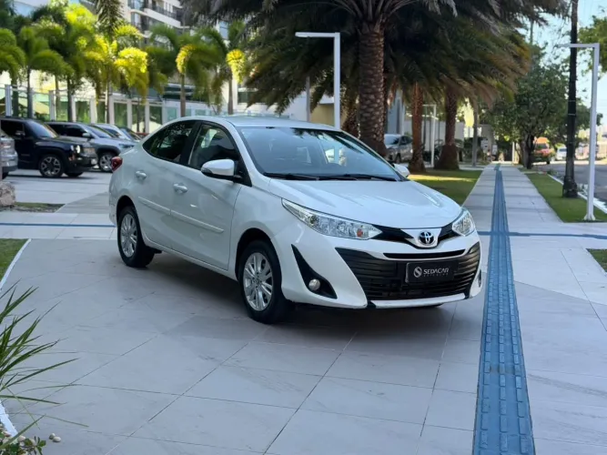 Toyota Yaris XL 1.5 Flex 16V 5P Aut. 2019