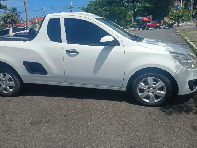 Chevrolet Montana LS 1.4 Econoflex 8V 2P 2015