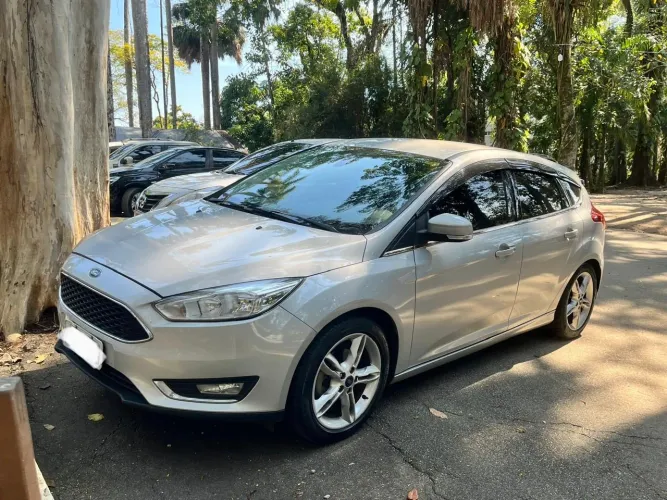 Ford Focus 1.6 S/se/se Plus Flex 8v/16v 5P 2018