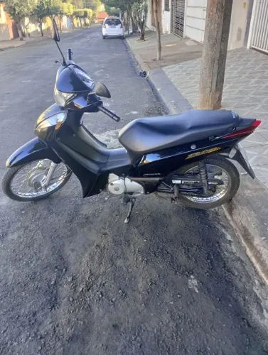 Honda biz preta