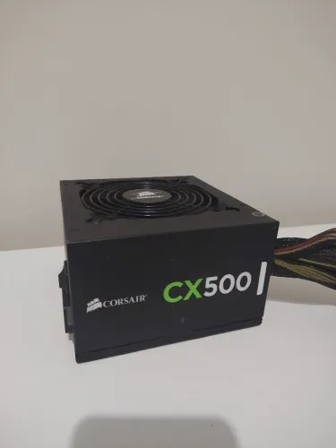 Fonte Corsair CX500, Certificação 80 Plus Bronze - 500W