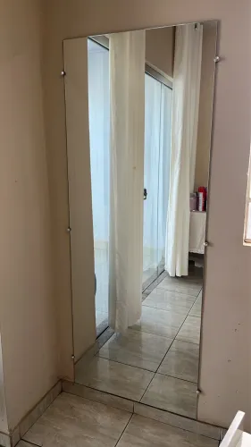 Espelho excelente tamanho 