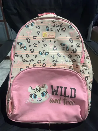 Mochila Puket Wild and Free estampa onça rosa