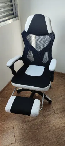 Cadeira de escritório gamer com rodinhas