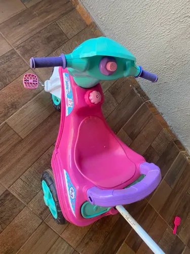 Motoca Amaral - Triciclo - menina 