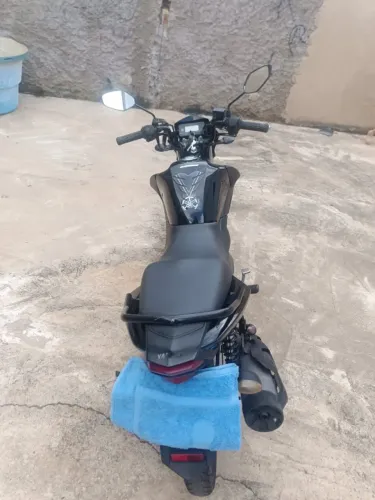 Vende-se ou troco em carro do do meu interesse.