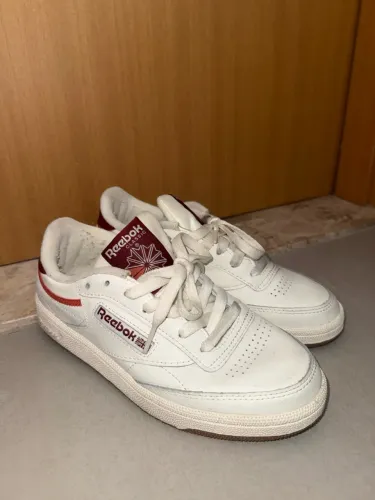 Tênis REEBOK 36