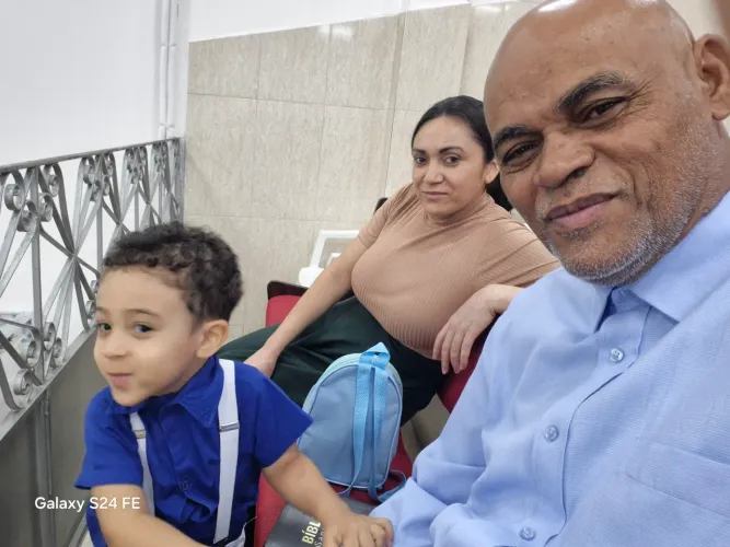 Mestre de obras disponível 