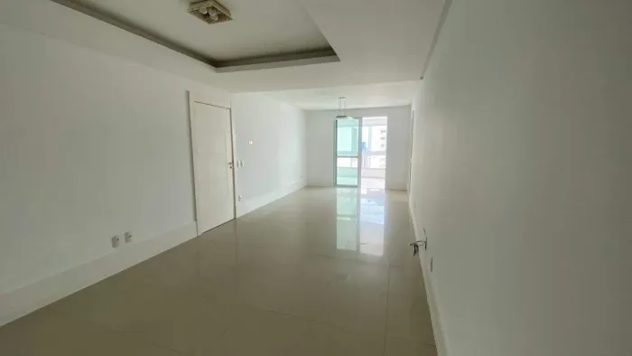 Apartamento sem mobília com 3 dormitórios no Dimora del Sole