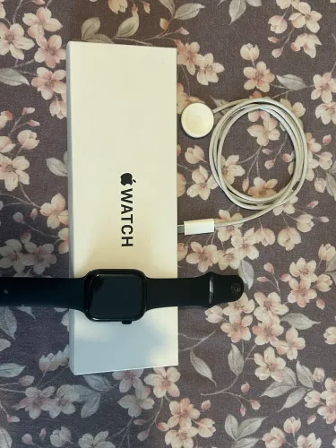 Apple Watch s9 45mm