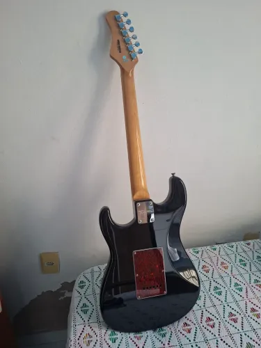 Guitarra tagima tw séries