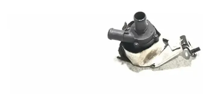 Bomba Água Auxiliar Volkswagen Golf Gti 2015 5q0965561b