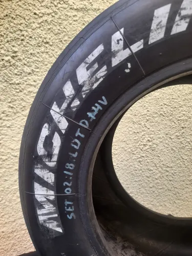 Pneu para colecionador
