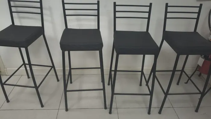 Banqueta alta