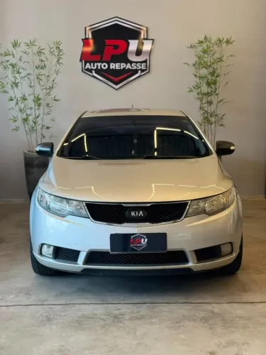 Kia Motors Cerato 1.6 16V Aut. 2011