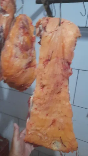 Faço diária de açougueiro 