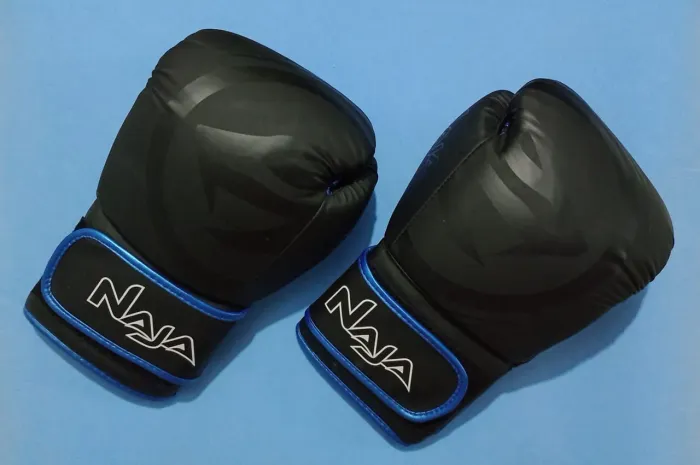 Luvas Boxe Kickboxing Naja Black line