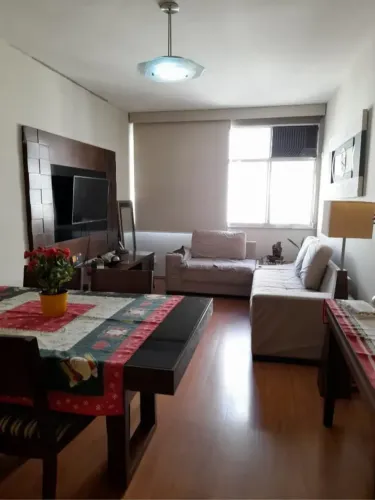 Apartamento à Venda / locação em Icaraí  Primeira Quadra da Rua Osvaldo Cruz