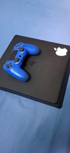 PS4 Slim 1TB + Controle Novo + 4 Jogos Digitais