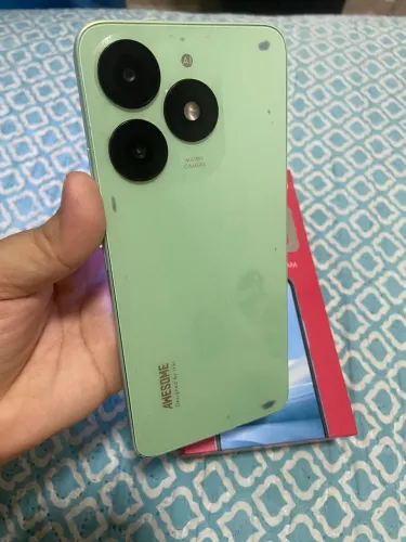 Celular itel A70