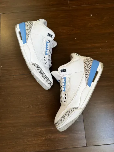 Air Jordan 3 ?UNC? (2020)