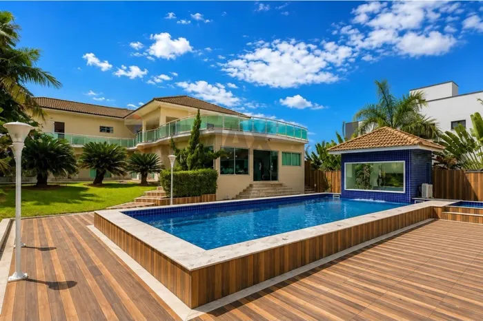 MANSÃO DE ALTO PADRÃO NO RESIDENCIAL BOUGAINVILLÉE IV