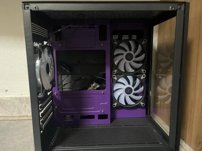 Gabinete Gamer Aquário Mancer CV100 Purple Edition, C/3 Fans,