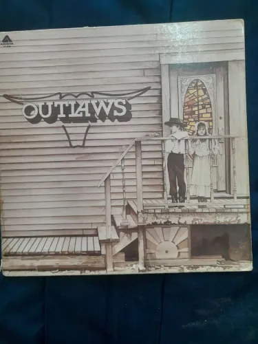 LP Outlaws - Outlaws (1975) importado - Vinil Rock Clássico / Southern Rock<br>?Descrição: