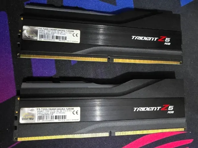 Memória RAM G.Skill Trident Z5 RGB 48GB (2x24GB), DDR5, 7200MHz, Intel XMP PRETA