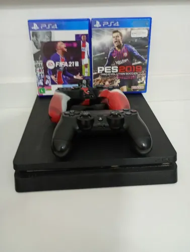 PS4 SLIM (USADO) COM 2 JOGOS E 2 CONTROLES