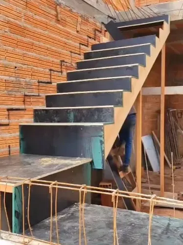 Escada de concreto 