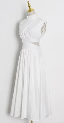 Vende-se vestido tamanho M em ótimo estado!
