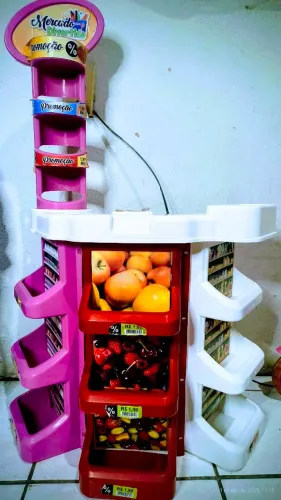 Vendinha com carrinho infantil