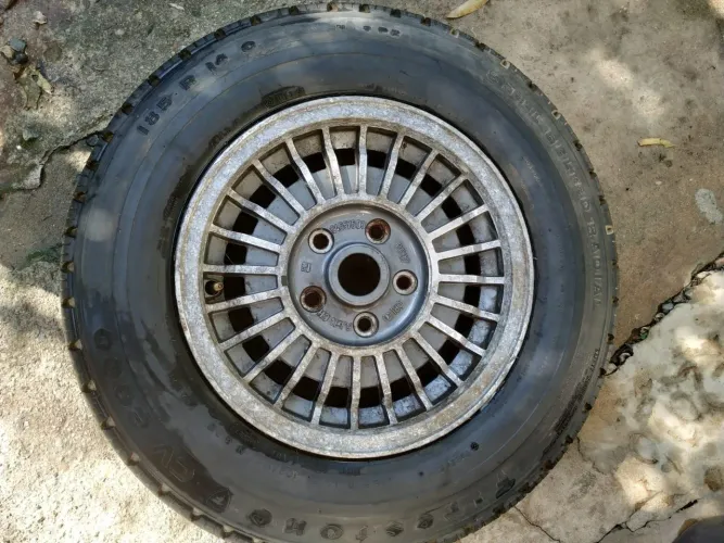 Vendo estepe para Opala/Omega/Caravan