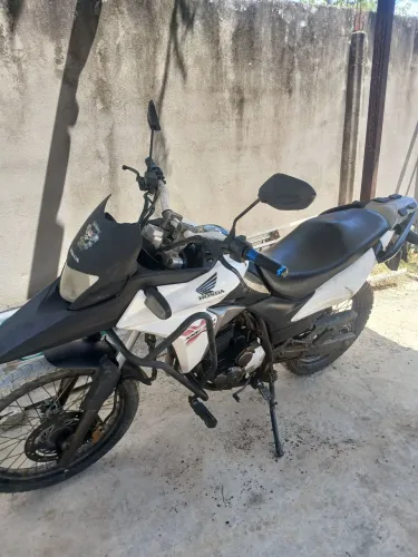 Xre 300 ano 2014