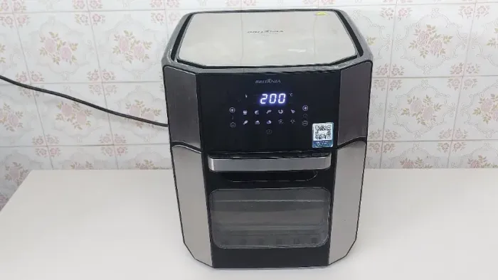 Fritadeira Elétrica Air Fryer 12L Britânia Oven BFR2100P- 1800w - 127v - Leia.