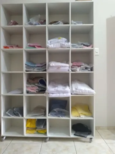 Colmeia de Madeira - 130 x 185 x 32 cm