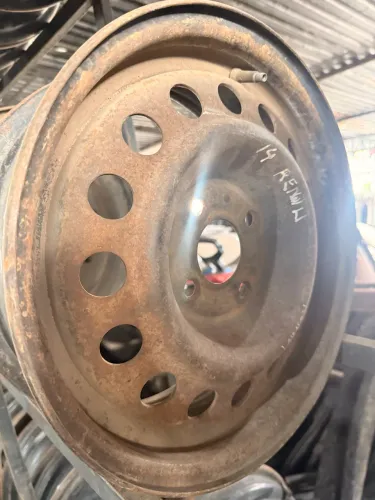 Roda aro 14 renault