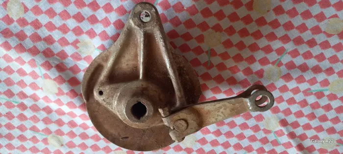 espelho do cubo trazeiro , da moto cg 1983, completo,