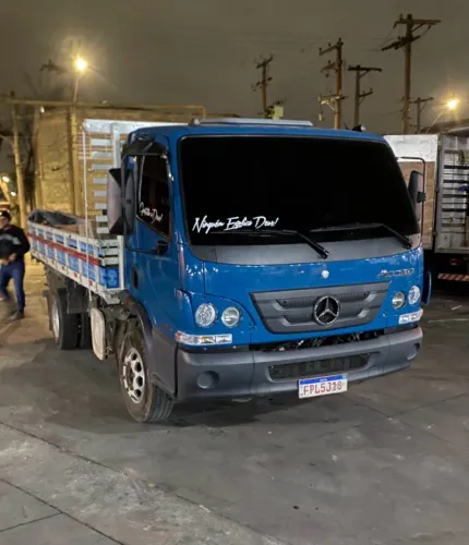 Mercedes Benz Accelo 1016