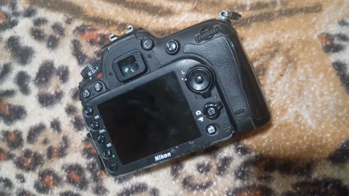 Nikon D7100